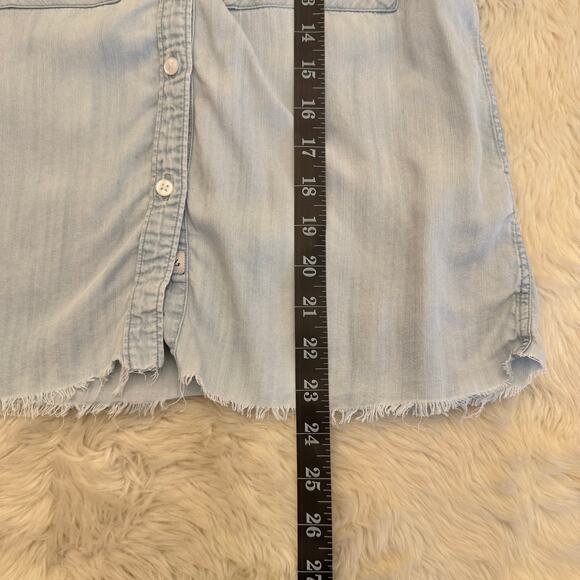 Rails Daphne Chambray Button Up Shirt Raw Hem XS - Picture 8 of 11